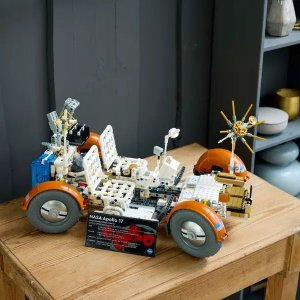 Lego NASA Apollo Lunar Roving Vehicle - LRV 42182