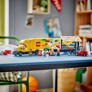 Lego Yellow Delivery Truck 60440