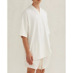 Essentials V-Neck