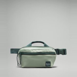 lululemon All Day Essentials Belt Bag 2.5L