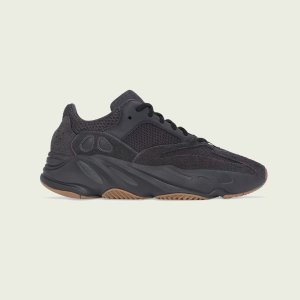 Adidas YEEZY BOOST 700