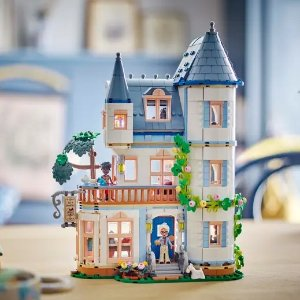 Lego Castle Bed and Breakfast 42638