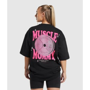 Gymshark Muscle Mommy Graphic Boyfriend Fit T-Shirt
