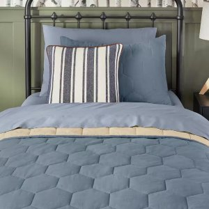 Reversible 2-Piece Steel Blue and Khaki Hexagon Cotton Twin Quilt Set