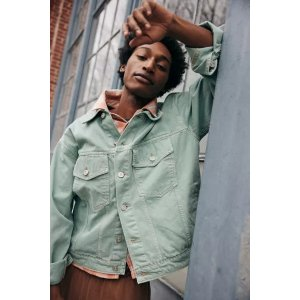 BDG Relaxed Denim Trucker Jacket