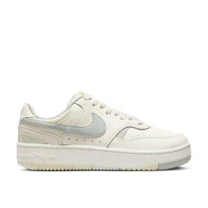 Nike Gamma Force Sneaker - Women's