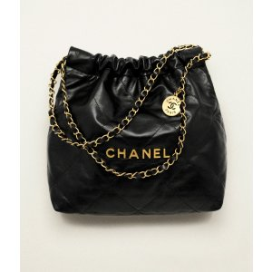 Chanel 22 Small Handbag Shiny Calfskin & Gold-Tone Metal Black