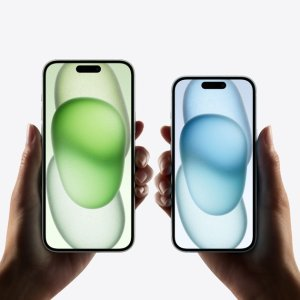 Apple Buy iPhone 15 and iPhone 15 Plus