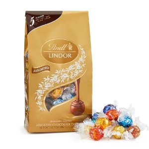 Lindt Ultimate 5-Flavor Assortment LINDOR Truffles 75-pc Bag (31.7 oz)