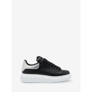 Alexander McQueen Women's Oversized Sneaker in Black/silver