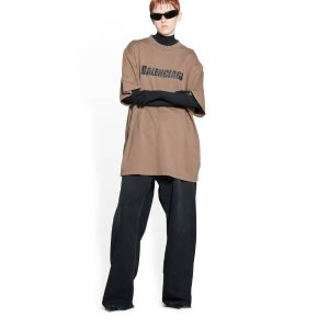 Balenciaga Caps T-shirt Boxy Fit in Grey