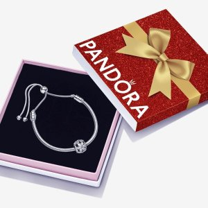 Pandora Sparkling Herbarium Bracelet Gift Set
