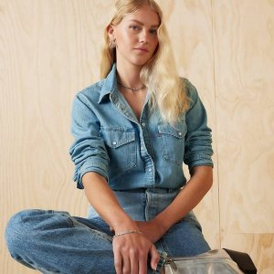 Levi's Iconic Western Denim Shirt