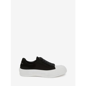 Alexander McQueen Men's Deck Lace Up Plimsoll in Black/white