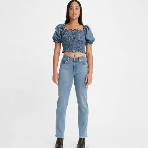 Levi's Classic Straight Fit Women's Jeans